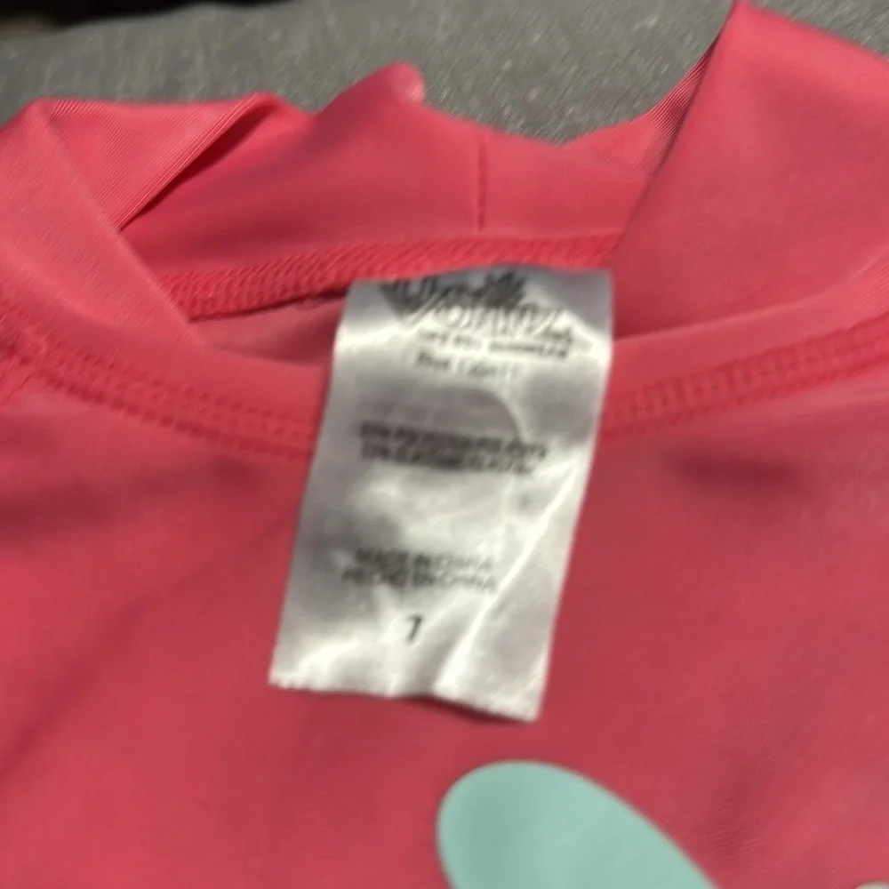 UV Skinz Rashguard Shirt Pink Parrot Design size 7 Beach Swim
